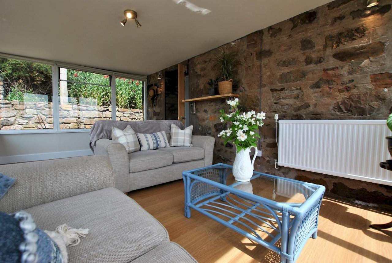 Clover Cottage Countryside Retreat With Sea Views Crail Exterior foto